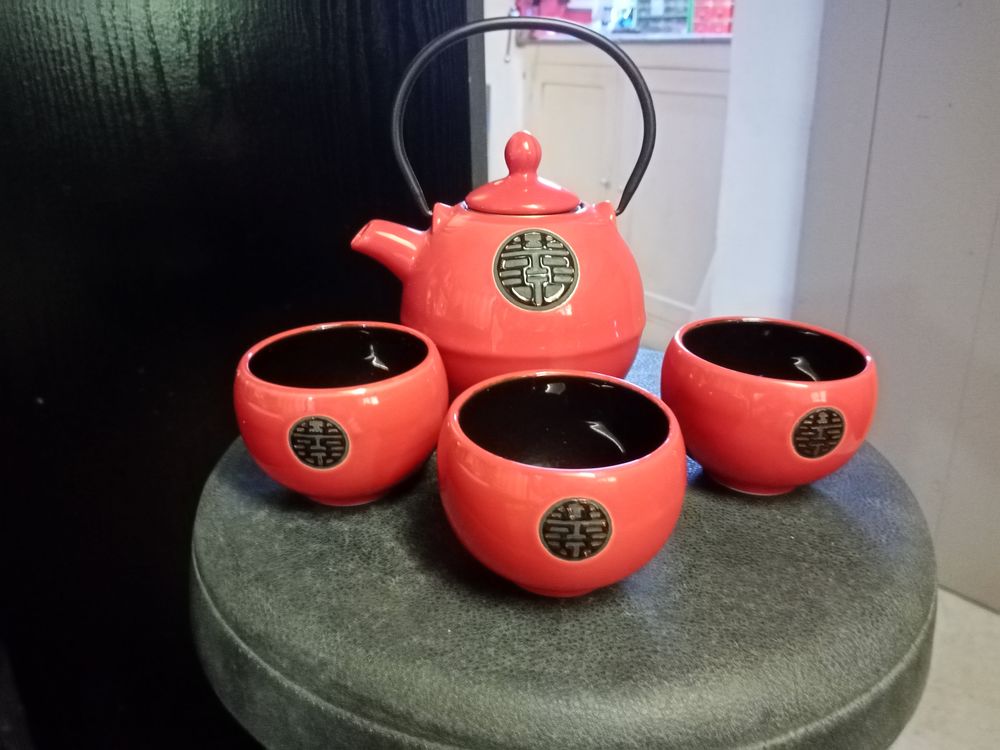 service � th� (rouge et noir) 8 Mont-de-Marsan (40)