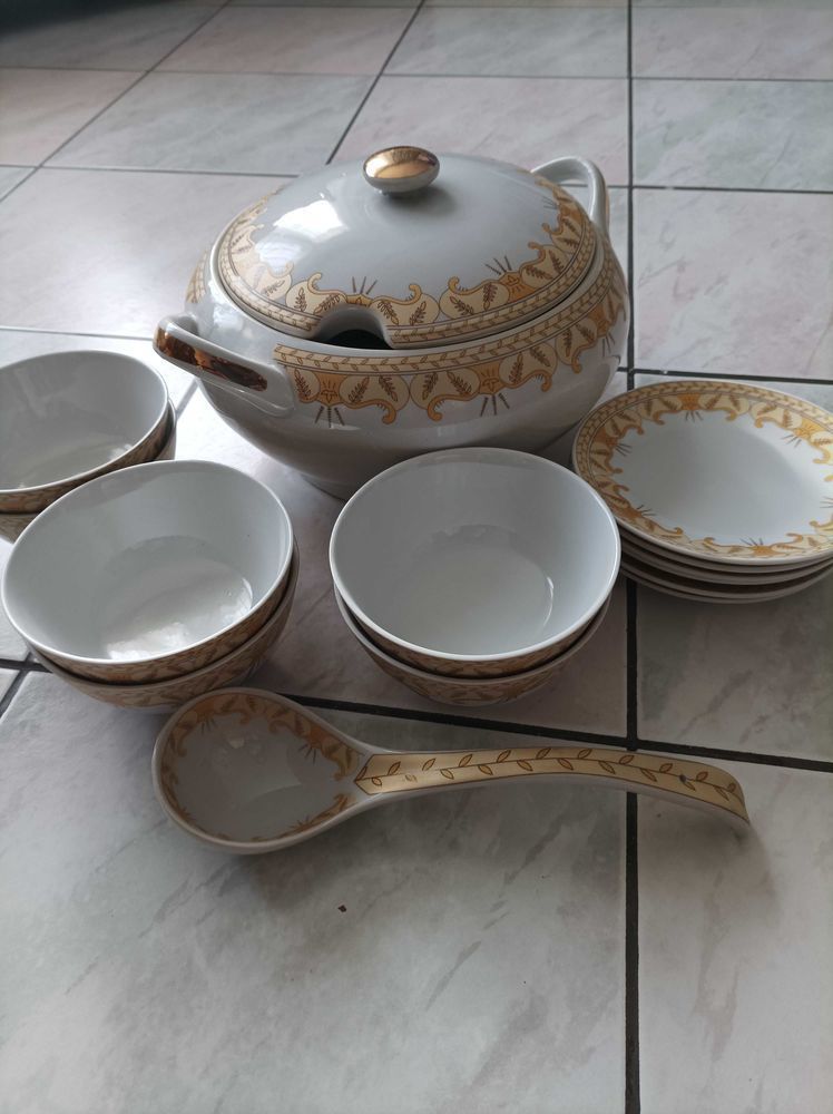 service soupi�re bols et louche 25 Maubeuge (59)