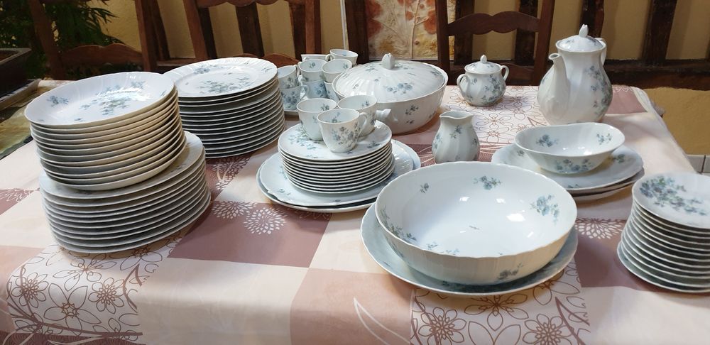 Service de table en porcelaine de limoges 950 Angoul�me (16)