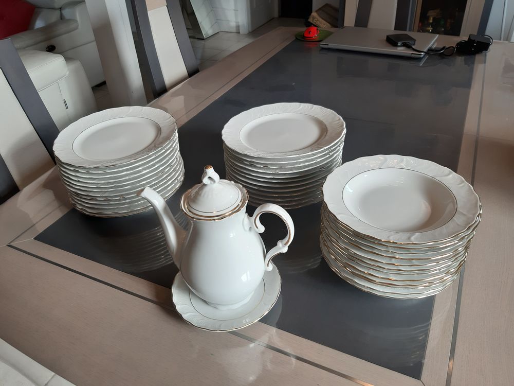 service de table 35 Cires-l�s-Mello (60)