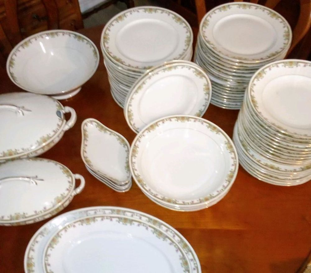 service a vaisselle  en porcelaine ancienne  80 Mérignac (33)