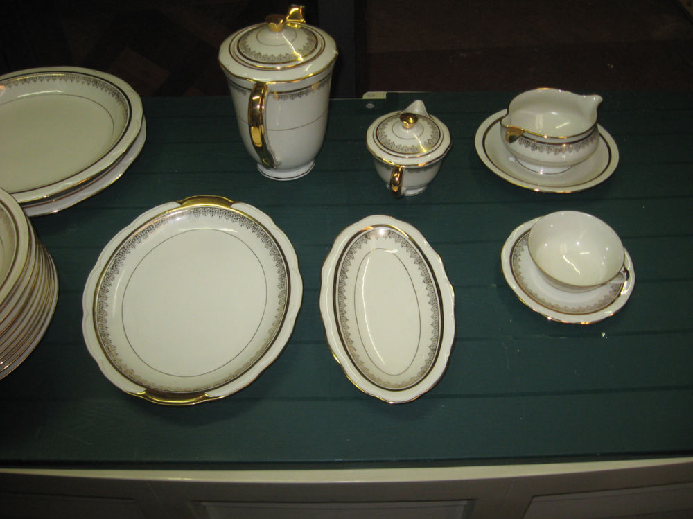 SErvice vaisselle  Porcelaine Haviland Limoges 700 L'Ha�-les-Roses (94)