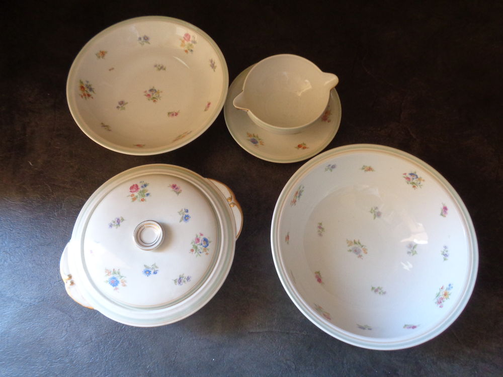 Service vaisselle porcelaine 70 pi�ces 0 Lacanau (33)