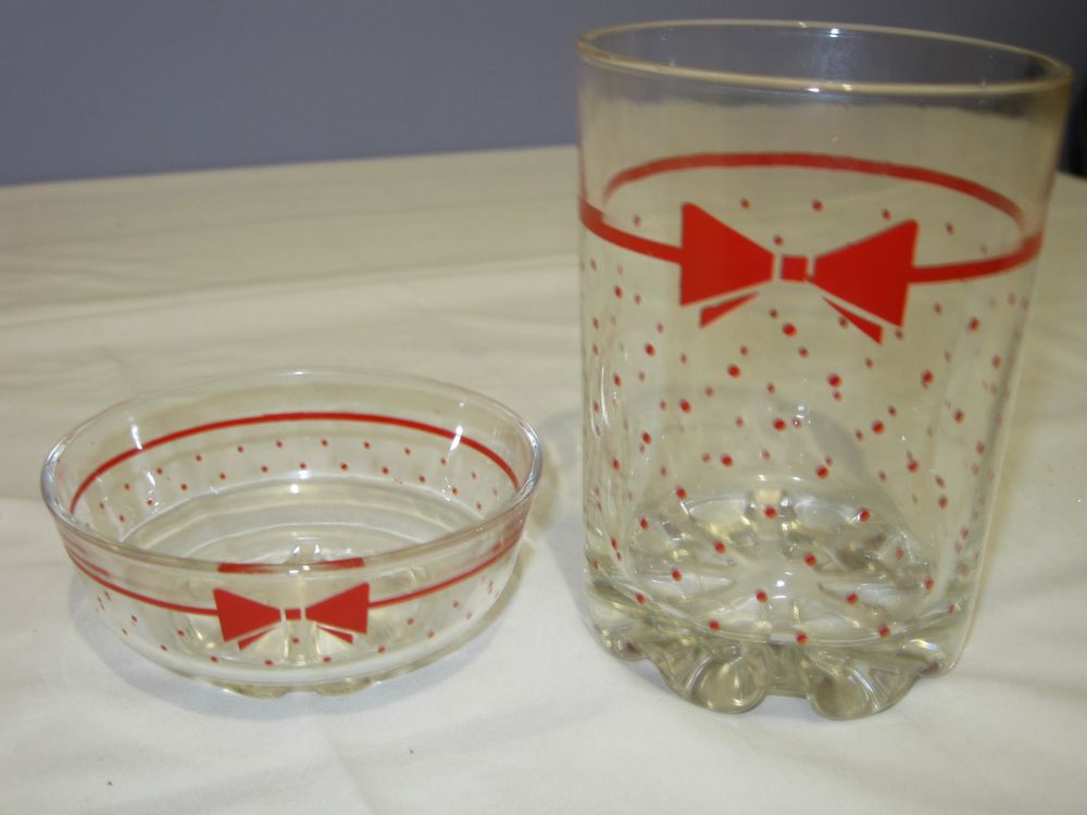 Service de verre papillon rouge 25 Saint-Andr�-les-Vergers (10)