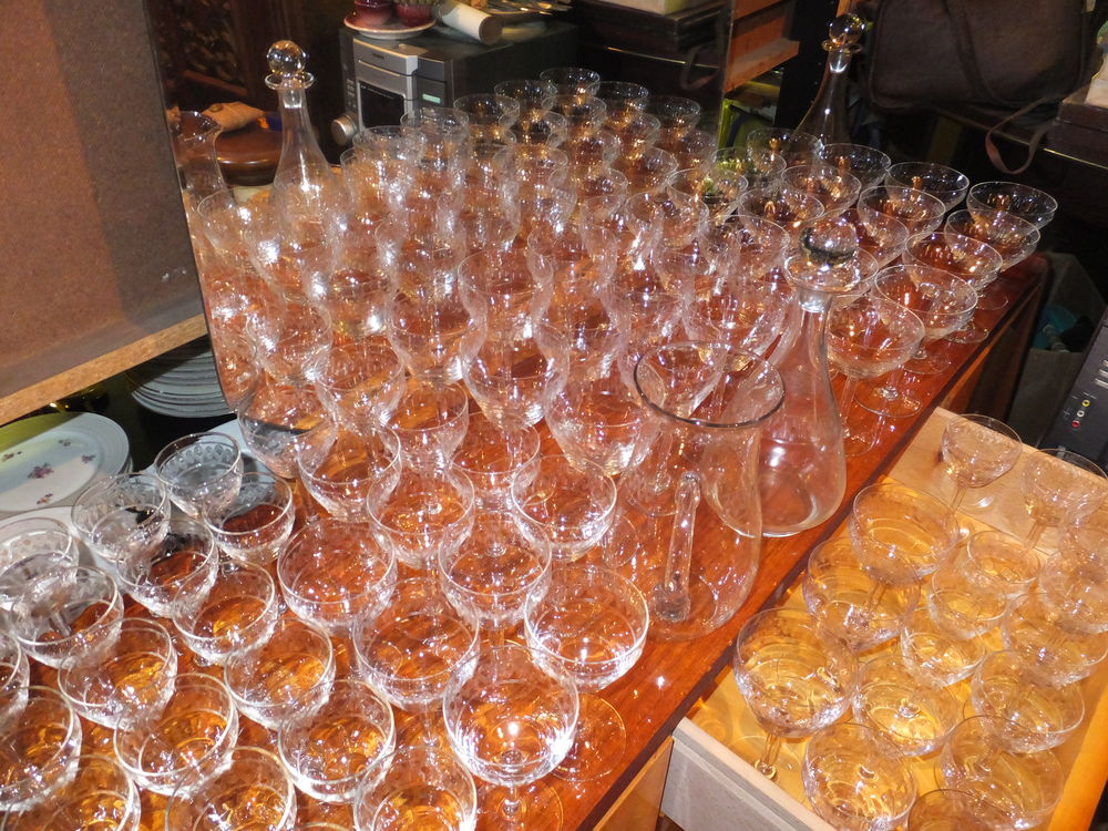 Service verres en cristal ciselé 150 Saint-Sève (33)