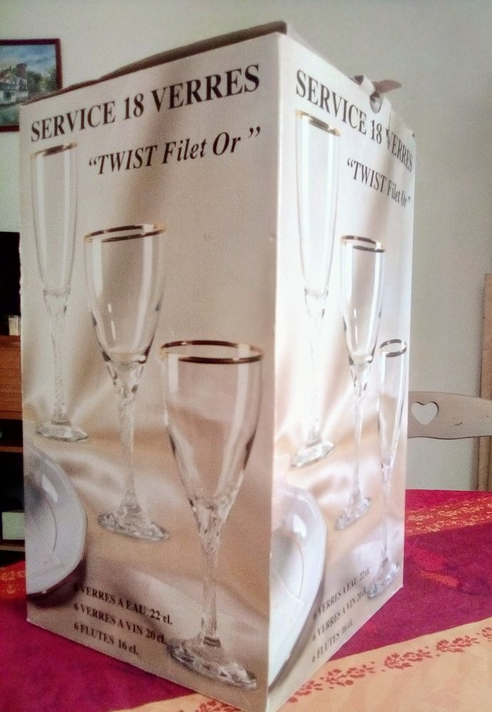 Service de Verres  a pieds 40 Pl�rin (22)