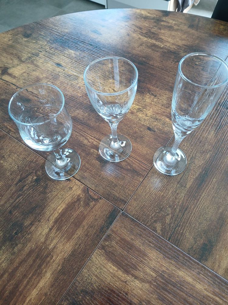 Service de verres 50 Jonzac (17)