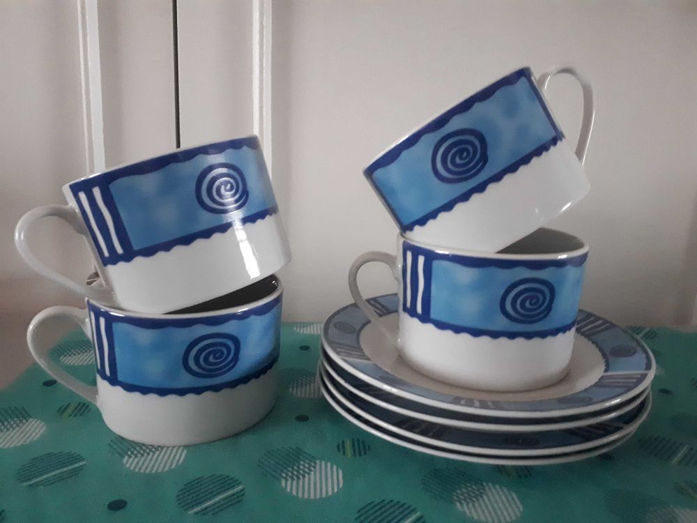 Service �  af� 5 Villemomble (93)