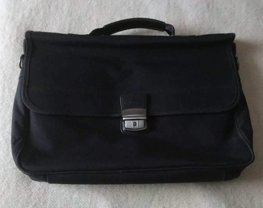 Serviette d'Affaire Francinel 39 La Courneuve (93)