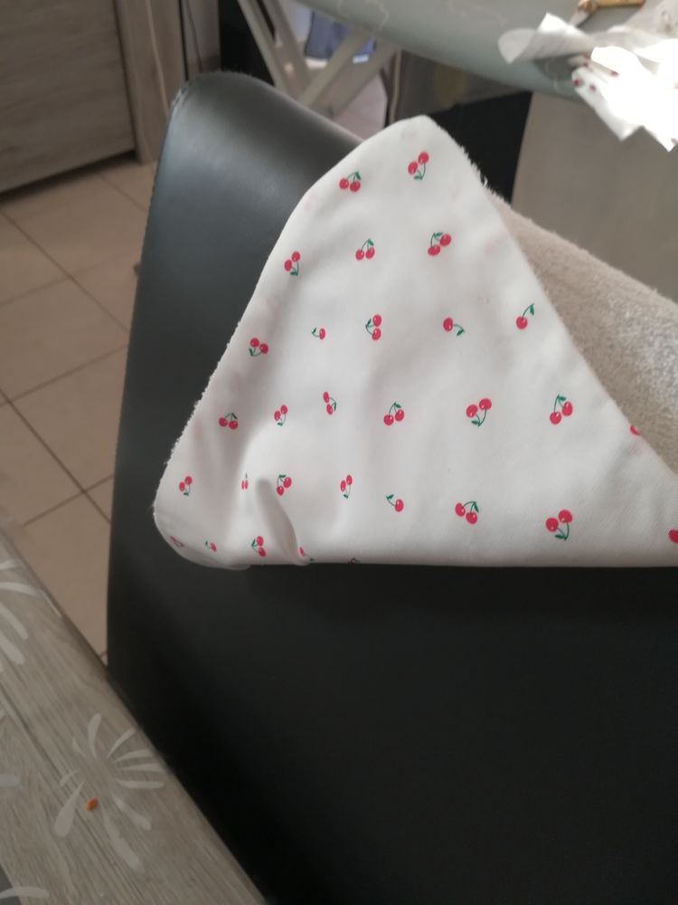 Serviette �paule fait main 8 Langon (33)