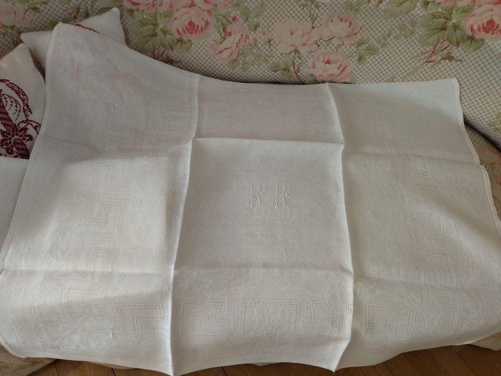 6 serviettes de table anciennes monogramme RR  45 Châteauroux (36)