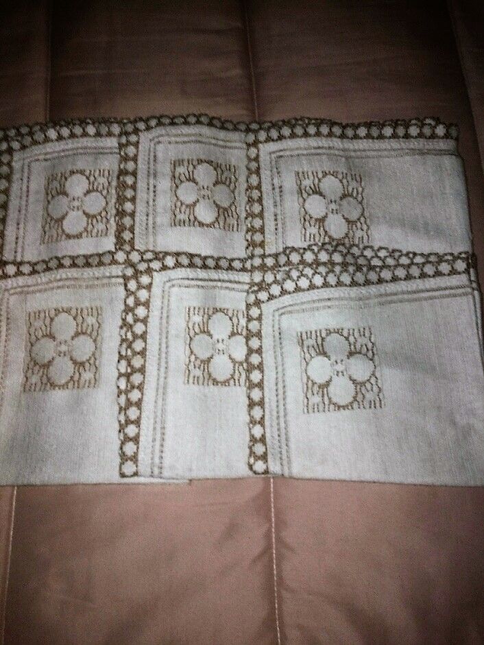 Lot de 6 serviettes de table dentelle marque Bayer 6 Villiers (86)