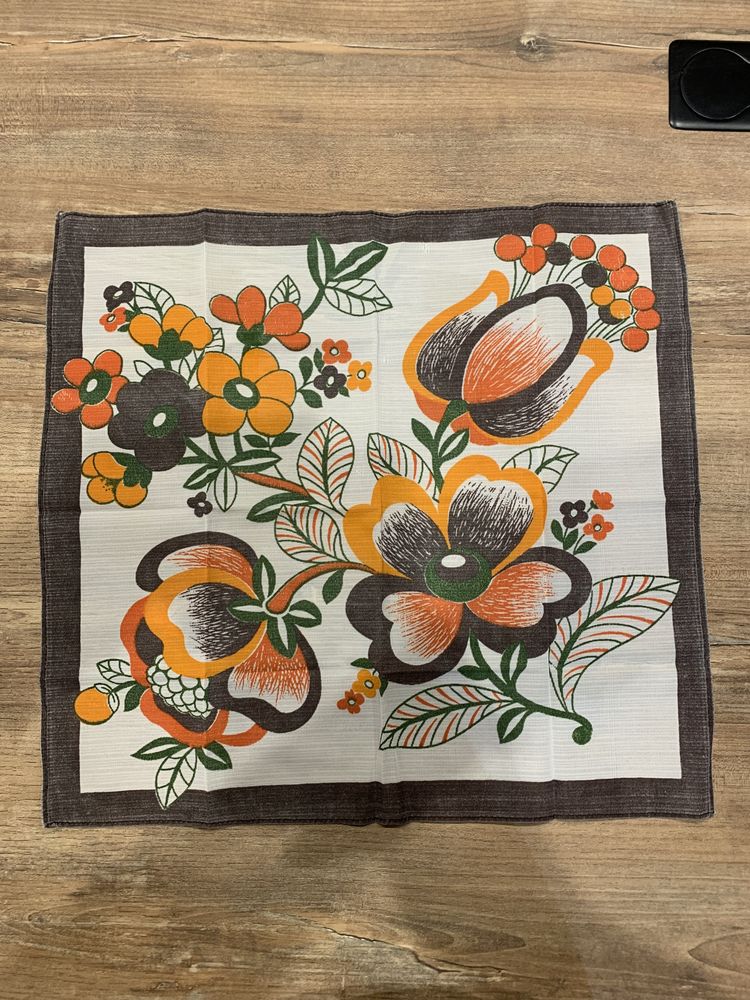 Lot de 10 serviettes de table 6 Saleilles (66)