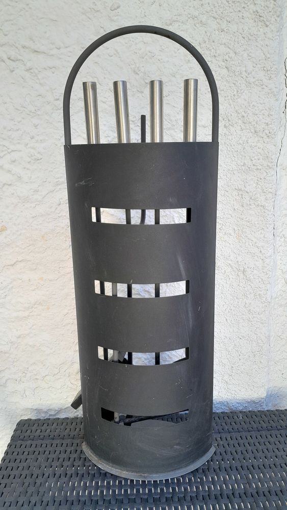 serviteur  barbecue  (2) 15 Marignane (13)