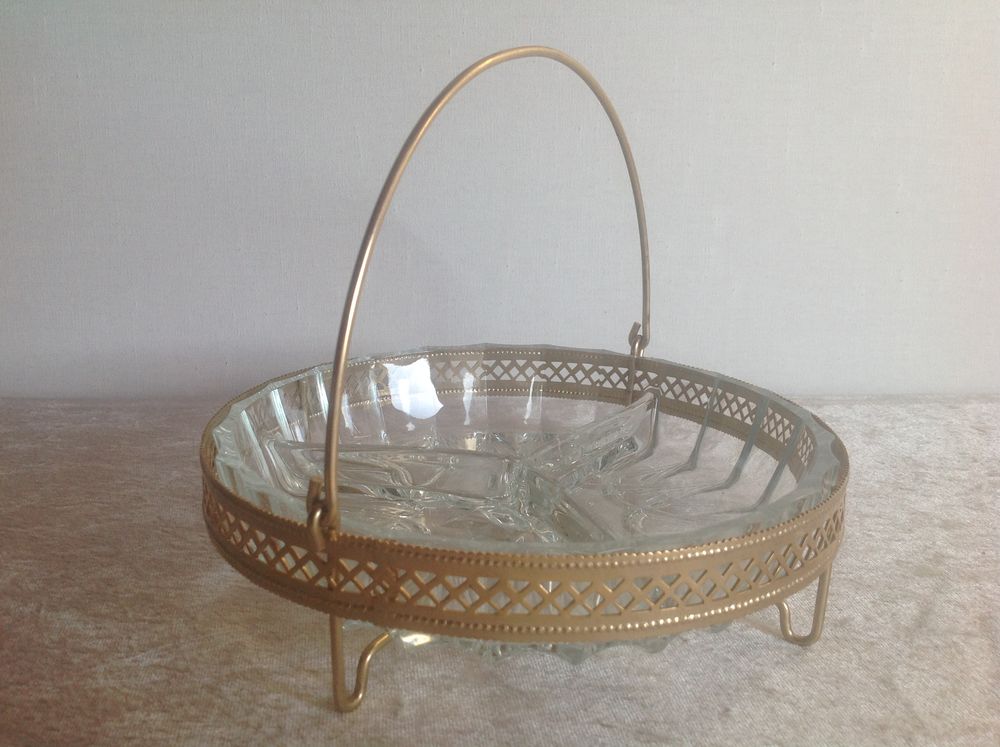 SERVITEUR PLATEAU AP�RITIF R�TRO VINTAGE Envoi Possible
18 Tr�gunc (29)