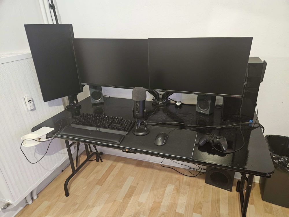 Setup Gamer / gaming (PC 3 �cran clavier souris micro) 1300 Besan�on (25)