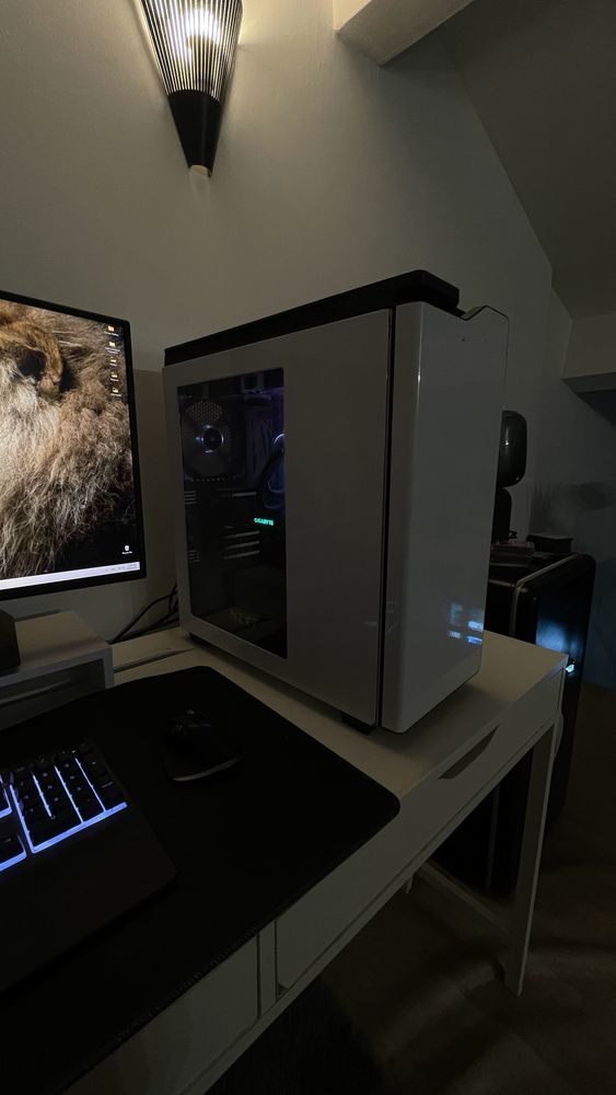 Setup Gaming Complet Haut de Gamme �  Cl� en Main 1400 Hy�res (83)