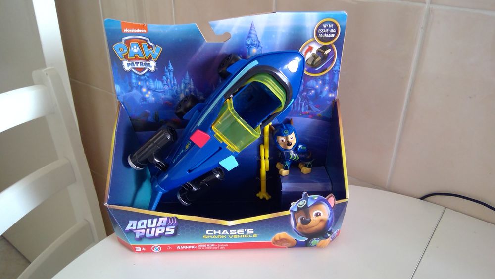 18� SHARK VEHICULE CHASE (Nickeldeon) 18 Toulon (83)