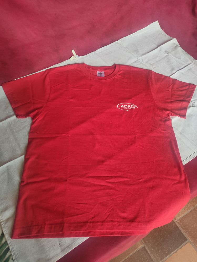 t-shirt adr�a taille M neuf 5 Avermes (03)