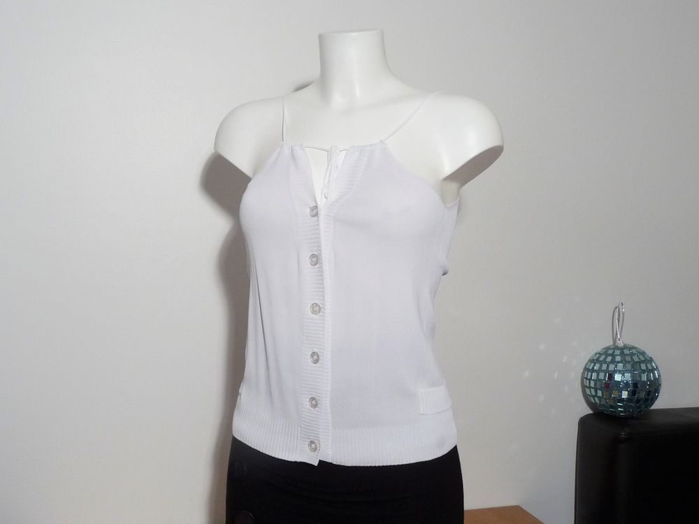 Top/ Tee Shirt Blanc � Fines Bretelles et Lien � Nouer- Ange 12 Paris 15 (75)