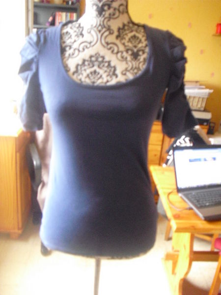 tee shirt bleu fon�� NEUF bord roulot�s taille M 5 Lyon 5 (69)