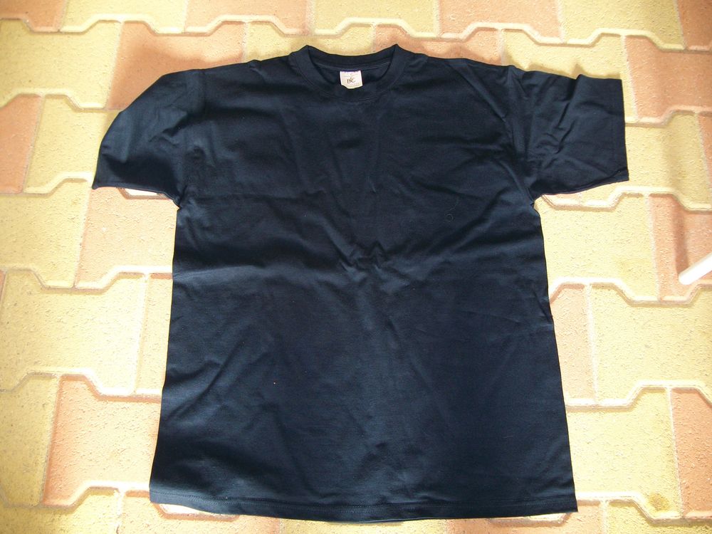  tee shirt bleu col rond
taille S 5 Chadurie (16)