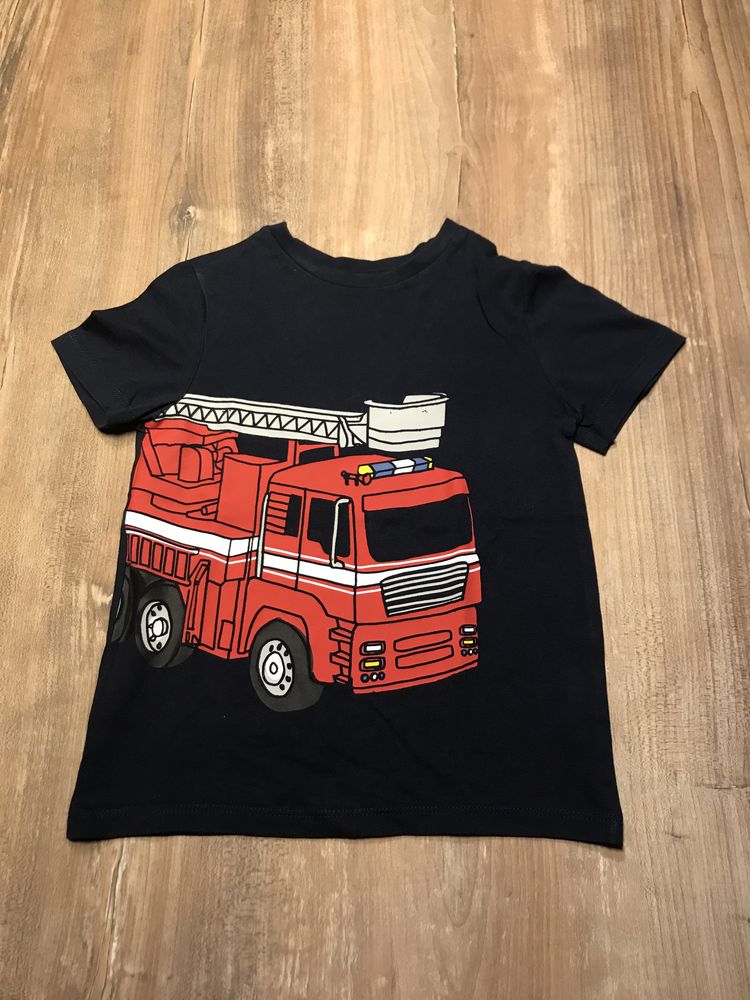 Tee shirt enfant garçon C&A ´´ Camion pompier ´´ 4 Saleilles (66)