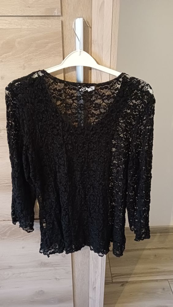 tee shirt de fete en dentelle 15 Villers-Bouton (70)