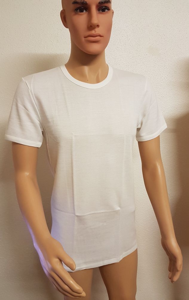 Tee-shirt homme manche courte, sp�cial hivers. Taille M-XL
6 Montbrison (42)