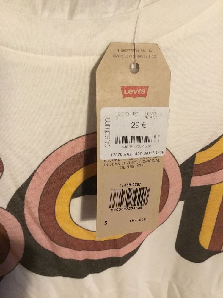 Tee-shirt Levi?s homme blanc manches courtes, vintage, inscription 501 sur le devant, neuf avec �tiquette, Taille S. 7 Toulouges (66)