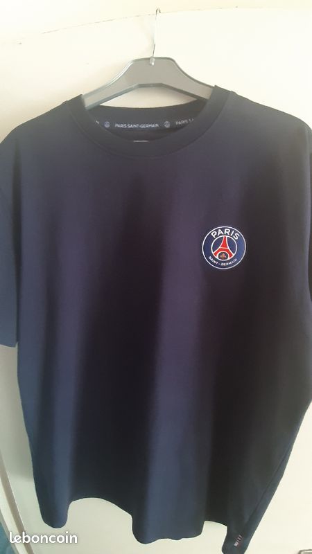 T shirt PSG logo Essentiel 10 Beauchamp (95)
