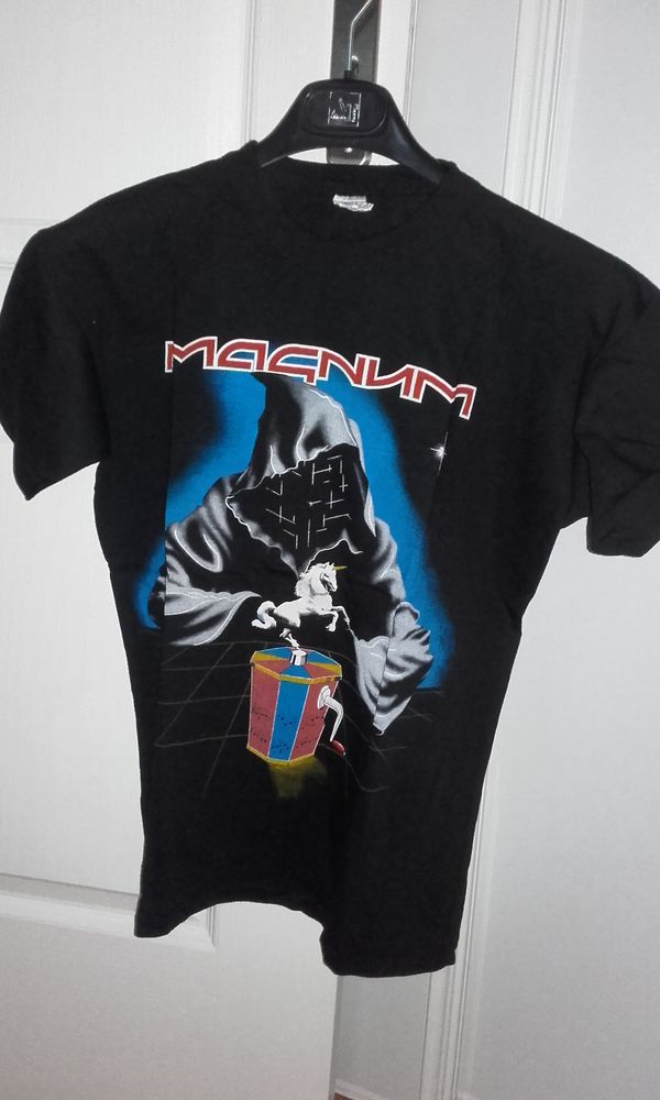T-Shirt : Magnum - European Tour 1987 - Taille : M 250 Angers (49)