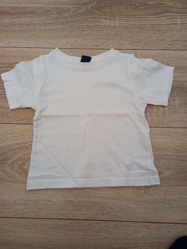 Tee-shirt manches courtes uni blanc taille 2 ans 1 Villiers (86)