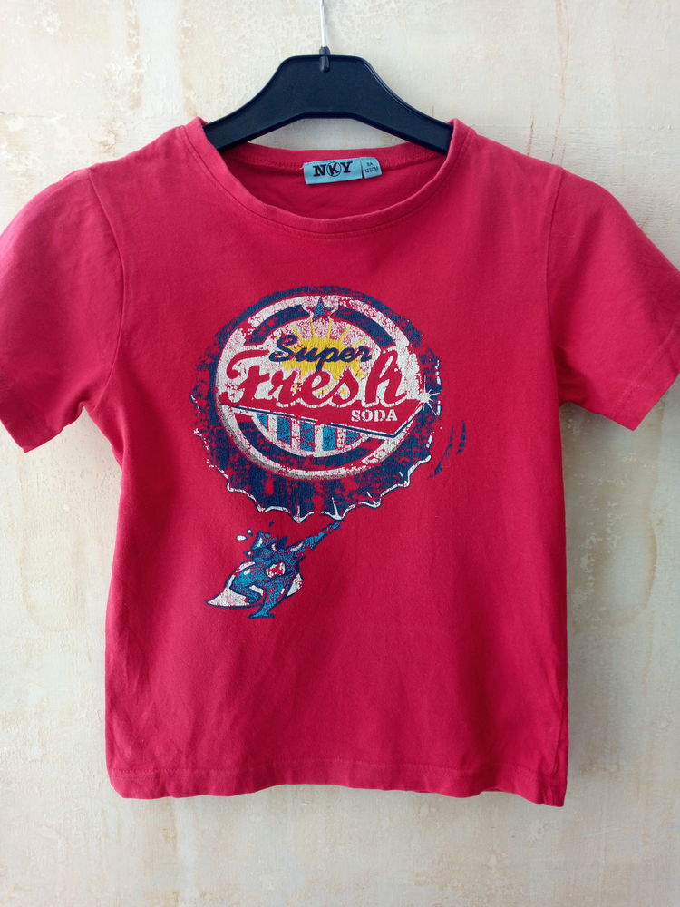 T-shirt manches courtes - Rouge/motifs - NKY - 8 ans 2 Marseille 5 (13)