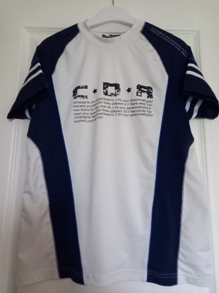 Tee-shirt manches courtes blanc et bleu  taille M 5 Villiers (86)