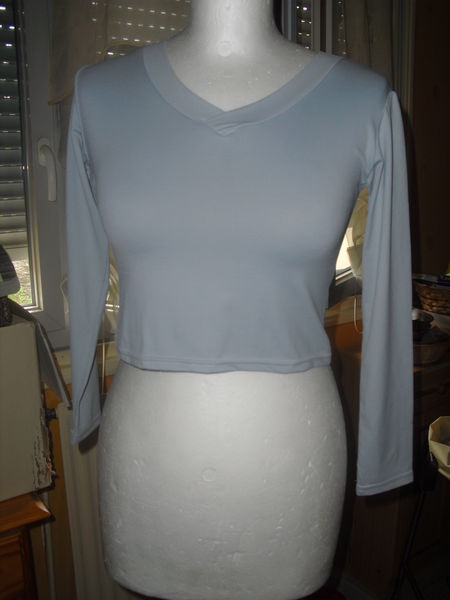 tee shirt , manches longues, gris clair, taille unique 3 Lyon 5 (69)