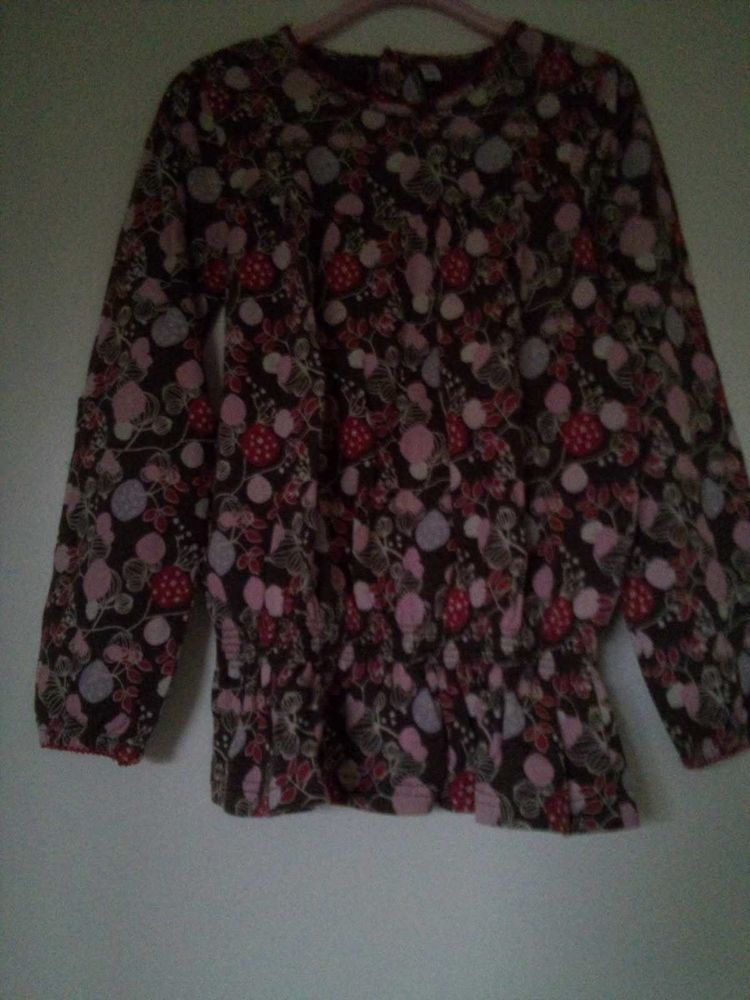 tee shirt Maron motifs,8 ans 3 �vreux (27)