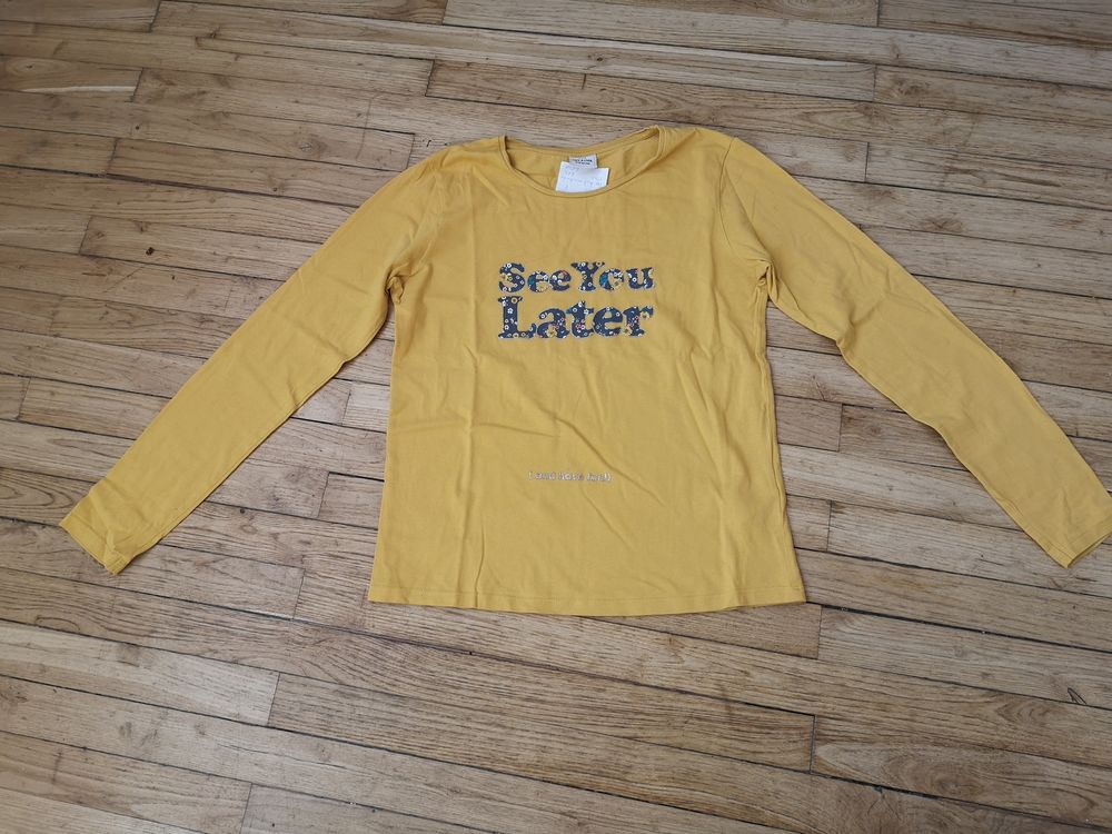 F (262) - 14 ans - Tee-shirt moutarde - See you lat�ral  T. 2 Paris 13 (75)