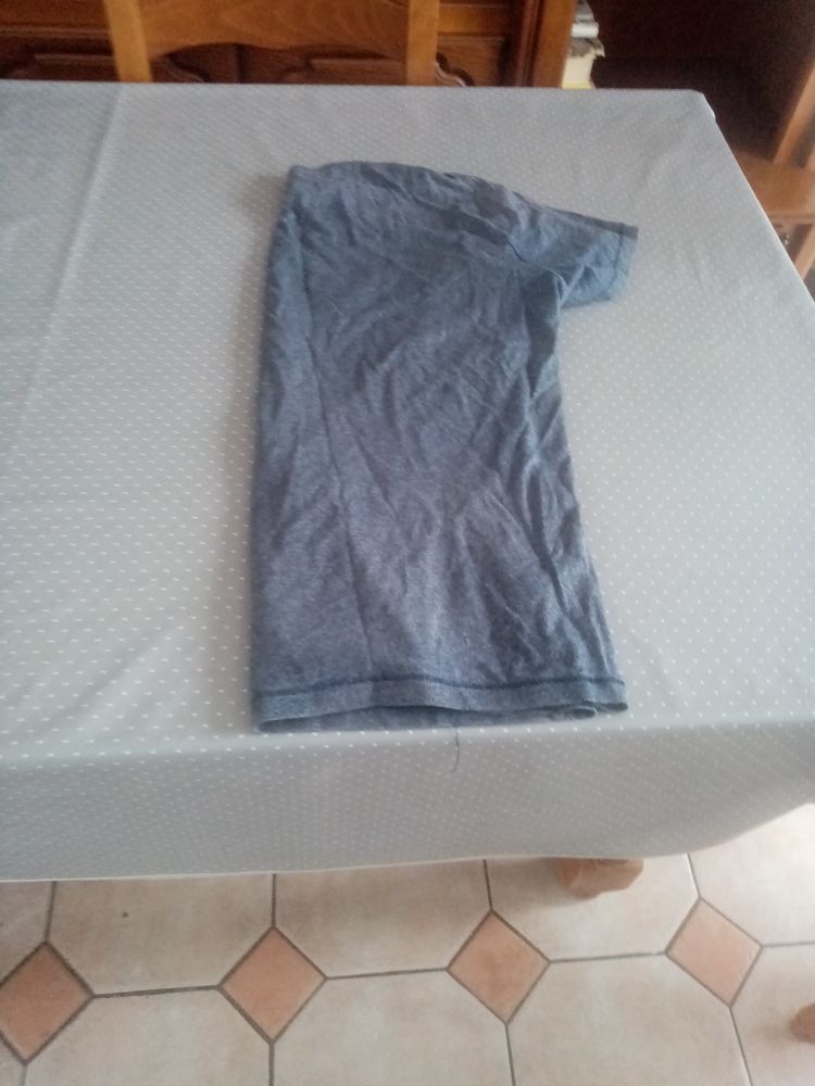 Tee shirt l tex official avec motif 2 Herblay (95)