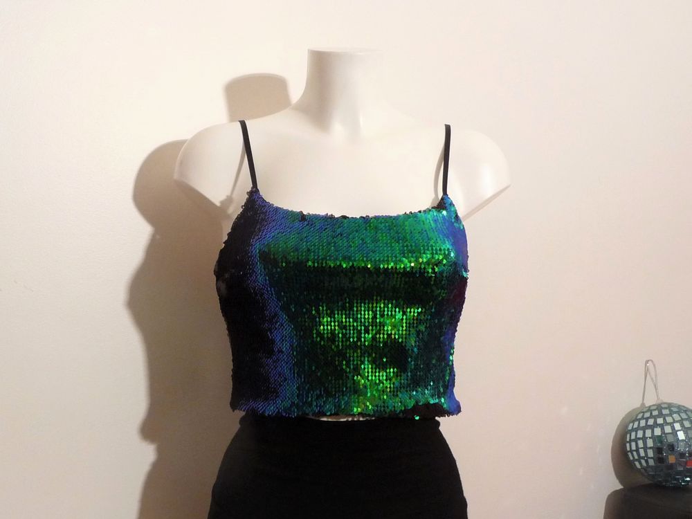 Top/ Tee Shirt � Sequins Vert/Bleu et Noir- BSB Collection 50 Paris 15 (75)