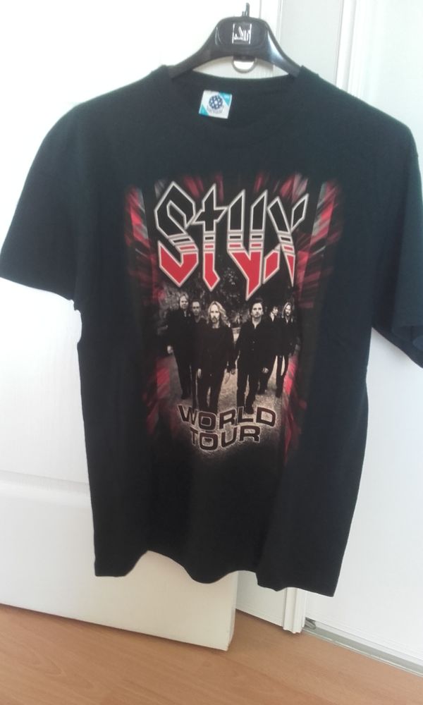 T-Shirt : Styx - World Tour 2011 - Taille : L 200 Angers (49)