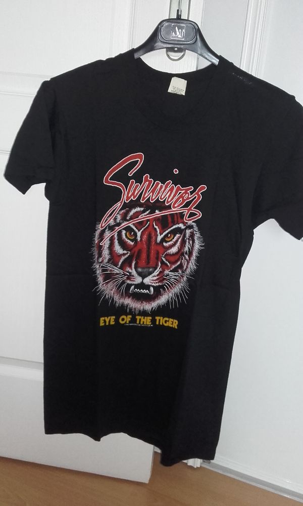 T-Shirt : Survivor - Eye of the Tiger 1982 - Taille : L 200 Angers (49)