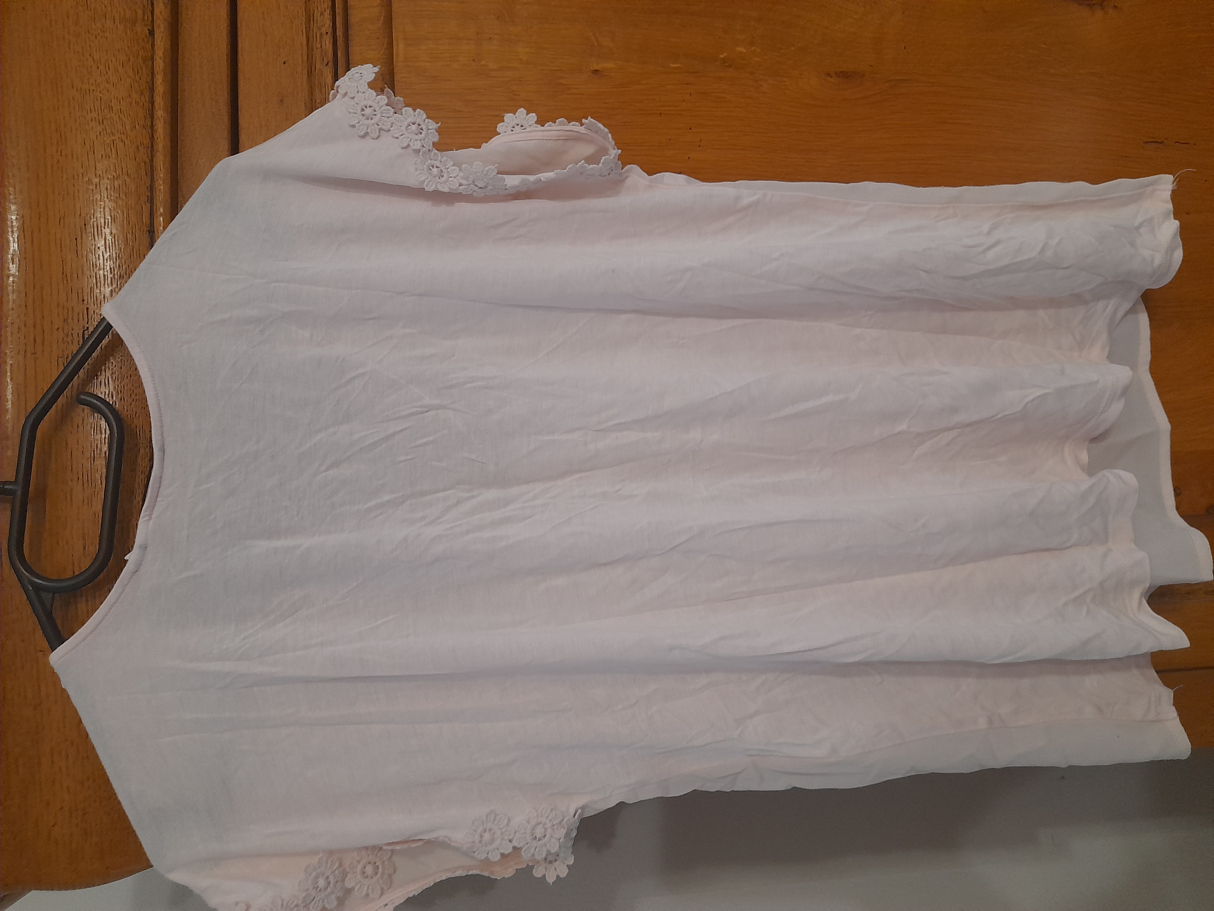 Tee shirt Naf Naf Taille L 
3 Douai (59)