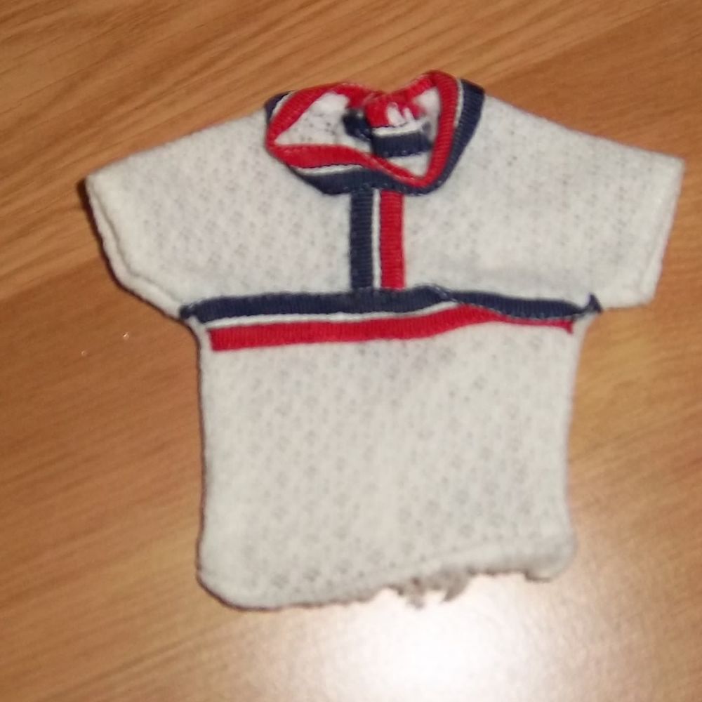 Tee shirt Ken DE LA TENUE 1379 5 Colombier-Fontaine (25)