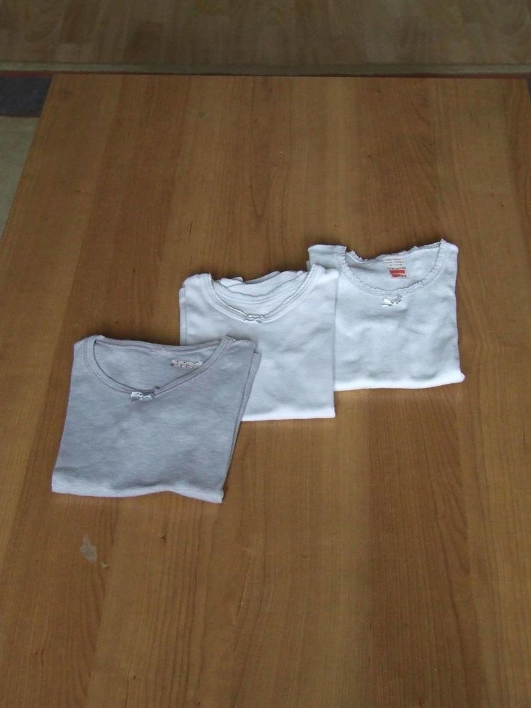 Lot 23, 3 tee-shirts manches courtes, 2 blancs 1 gris 4 Bagnolet (93)