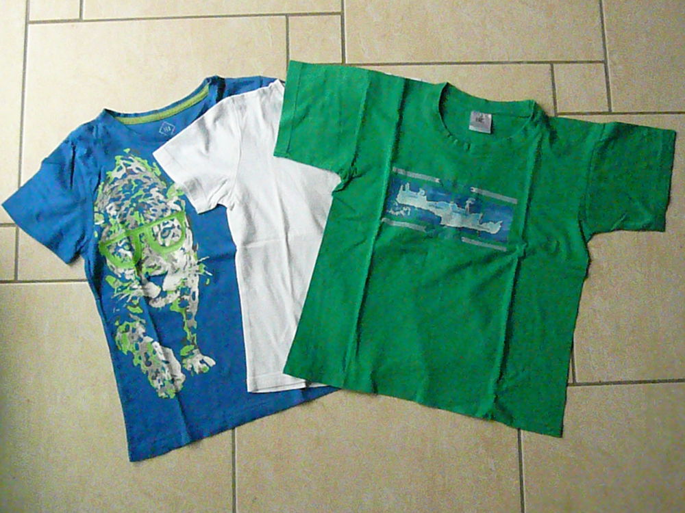 Lot de 3 tee-shirts 8 ans (n�37) 10 Franqueville-Saint-Pierre (76)
