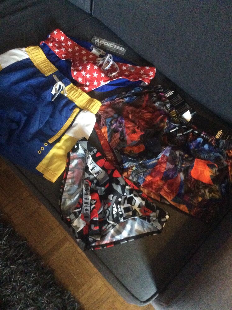 short de bain marque ES Collection et Addicted 0 Montrouge (92)