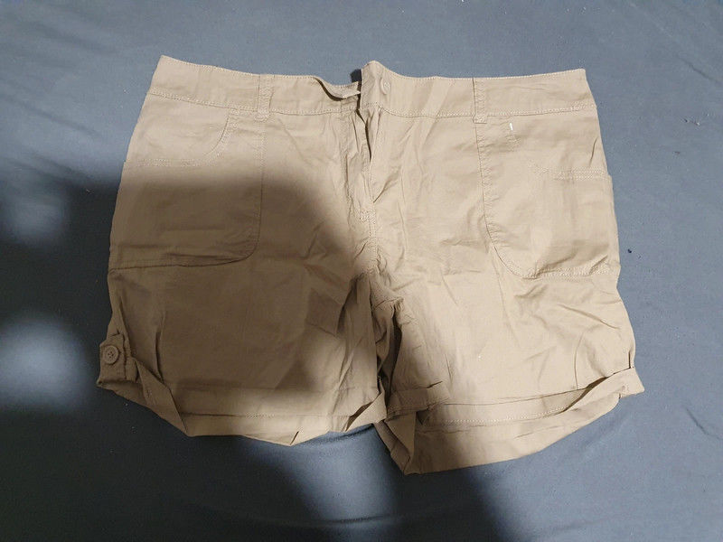 Short beige - in extenso ? 48 3 Aubvillers (80)