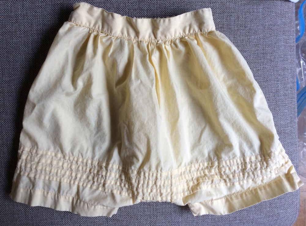 Short bloomer jaune DPAM 3 mois 1 Paris 17 (75)