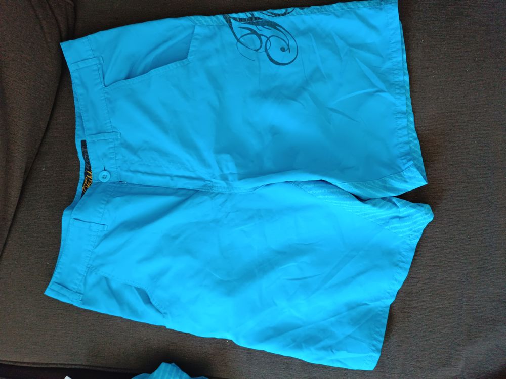 Short homme 10 Chelles (77)